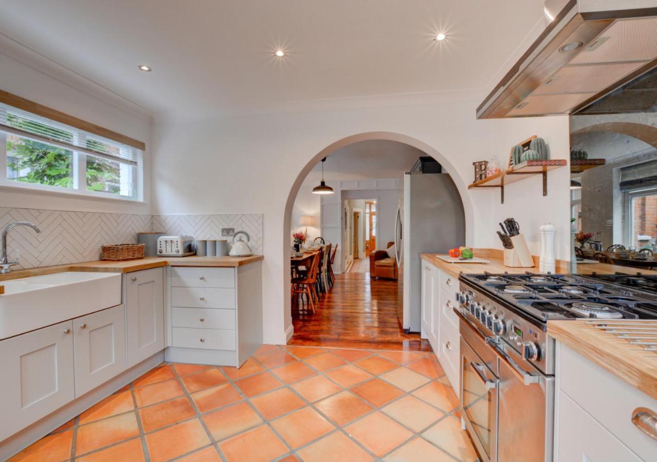 Villa Stones Throw Cromer Exterior foto