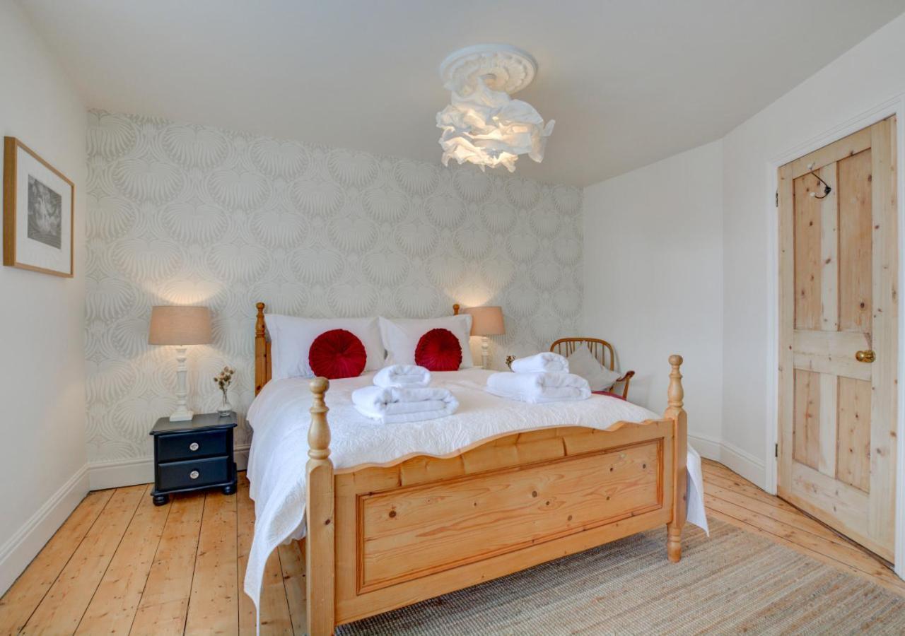 Villa Stones Throw Cromer Exterior foto